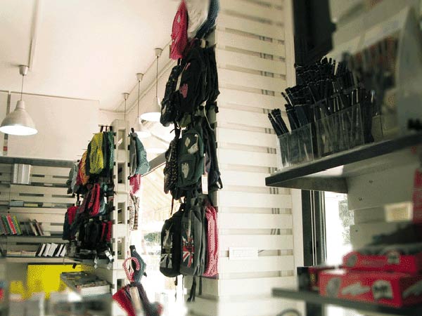 astucci-seven-gola-eastpack-modena