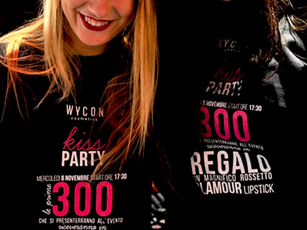 negozio-t-shirt-con-personaggi-modena